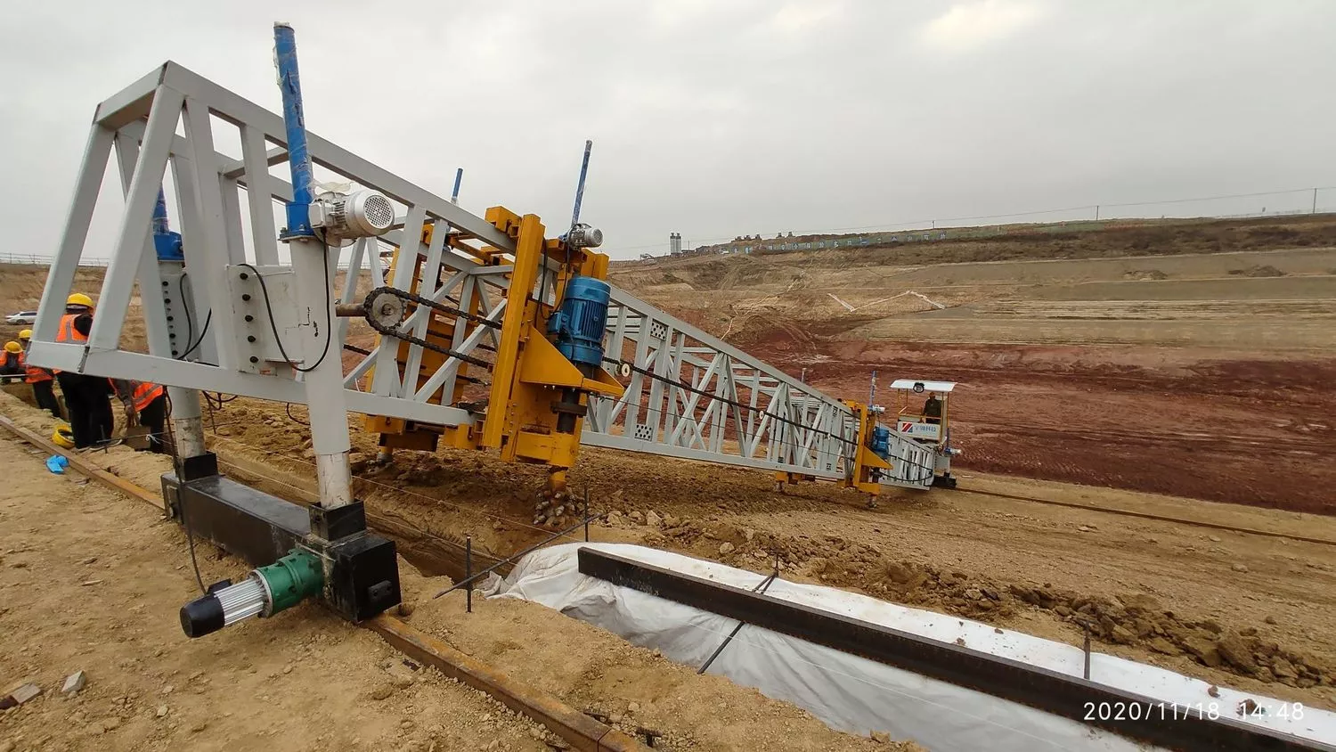 衬砌机-渠道衬砌机